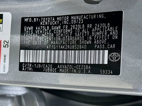 Used 2024 Toyota Camry SE FWD image 31