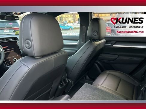 New 2026 GMC Terrain Elevation w/ Elevation Premium Package image 33