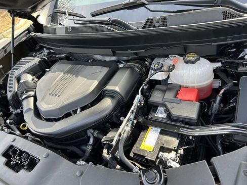 Used 2024 GMC Acadia Elevation image 62