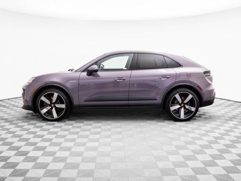New 2025 Porsche Macan 4S Electric image 2