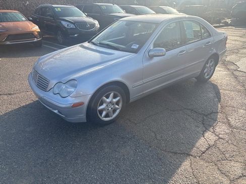 Used 2004 Mercedes-Benz C 320 4MATIC Sedan image 10