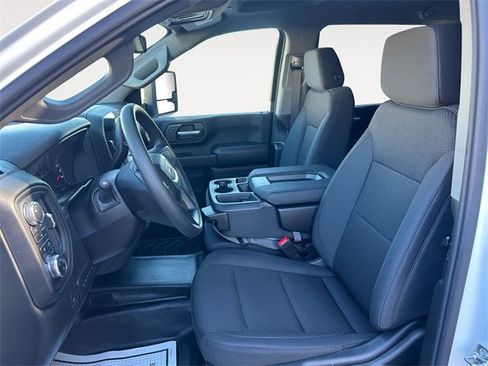 New 2026 GMC Sierra 3500 Pro w/ Convenience Package image 9