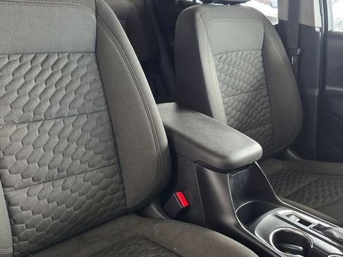 Used 2018 Chevrolet Equinox LT w/ Sun & Infotainment Package image 32