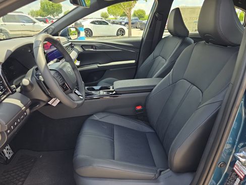 New 2026 Toyota Camry XSE FWD image 11