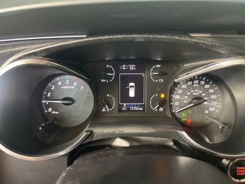 Used 2021 Toyota Sequoia Platinum image 21