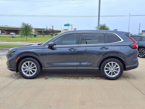 Used 2026 Honda CR-V EX image 3