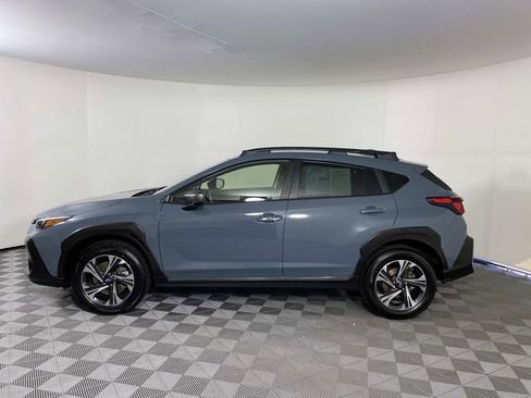 Used 2024 Subaru Crosstrek 2.0i Premium AWD/4WD image 5