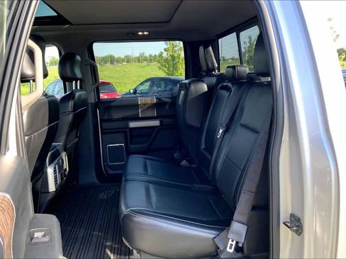 Used 2017 Ford F350 Lariat w/ Lariat Ultimate Package AWD/4WD image 11