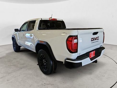 New 2026 GMC Canyon Elevation image 3
