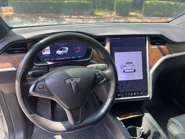 Used 2020 Tesla Model X Long Range AWD/4WD image 6
