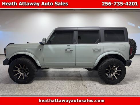 Used 2021 Ford Bronco Outer Banks AWD/4WD image 1
