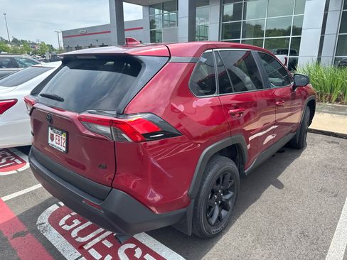 Used 2024 Toyota RAV4 LE FWD image 2