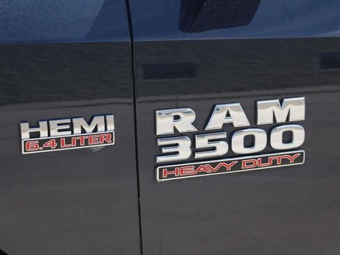 Used 2018 RAM 3500 SLT w/ Protection Group AWD/4WD image 11