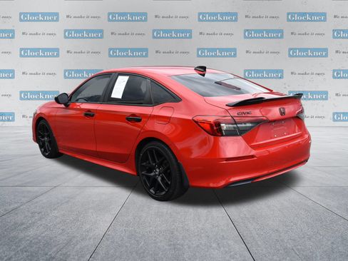 Used 2022 Honda Civic Sport image 8
