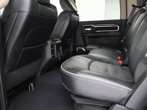 Used 2022 RAM 2500 Laramie AWD/4WD image 9