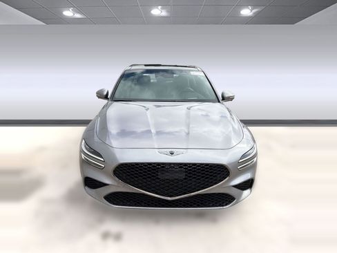 Used 2022 Genesis G70 3.3T image 6
