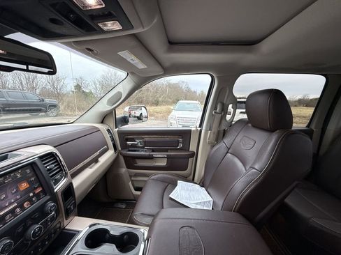 Used 2016 RAM 3500 Laramie Longhorn w/ Convenience Group image 15