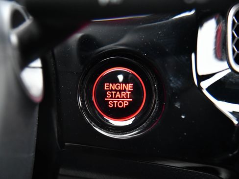 Used 2025 Honda Civic Sport image 26