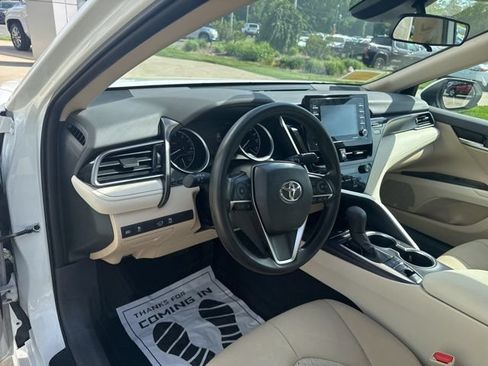 Used 2023 Toyota Camry LE AWD/4WD image 22