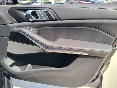 Certified 2025 BMW X5 xDrive40i image 26