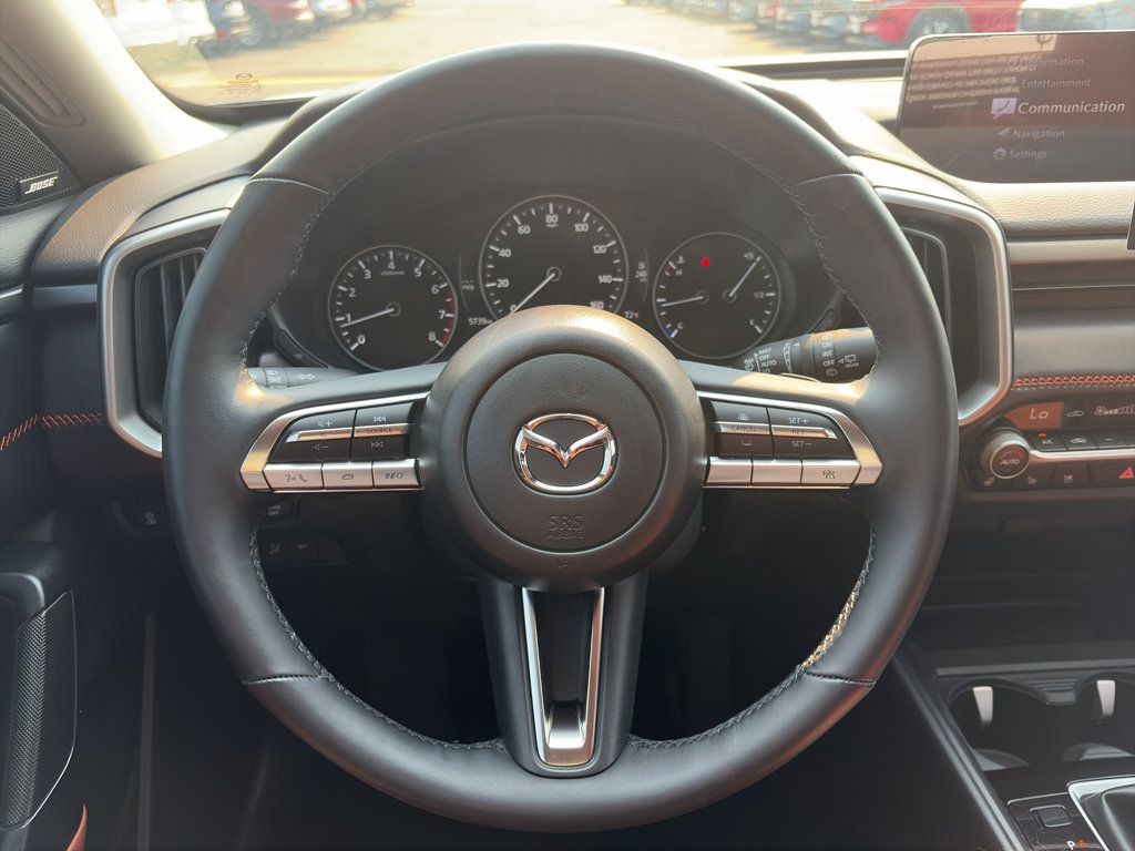 Used 2025 MAZDA CX-50 Meridian Edition w/ Apex Package AWD/4WD image 23