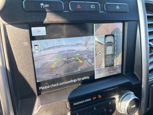 Used 2019 Ford F150 Platinum w/ Equipment Group 701A Luxury image 28