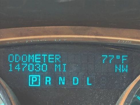 Used 2009 Buick Enclave CXL w/ Driver Confidence Package AWD/4WD image 11