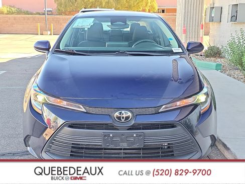 Used 2023 Toyota Corolla LE FWD image 2