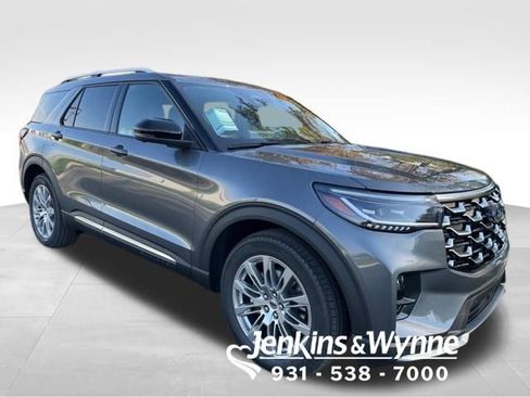 New 2026 Ford Explorer Platinum image 4