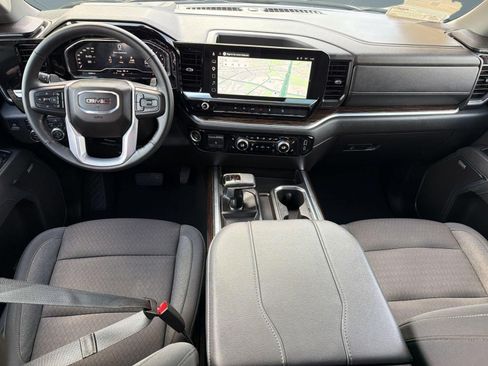 Used 2025 GMC Sierra 1500 Elevation AWD/4WD image 16