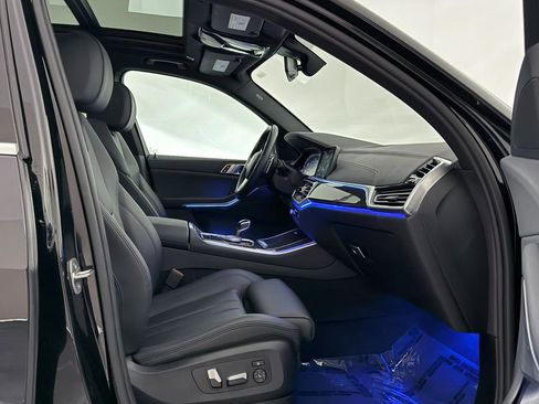Used 2022 BMW X5 xDrive40i w/ Premium Package image 25