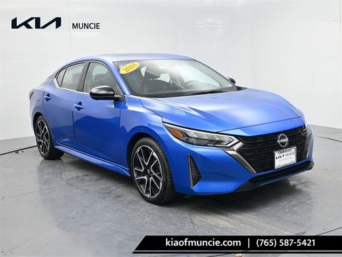 Used 2024 Nissan Sentra SR w/ SR Premium Package image 1