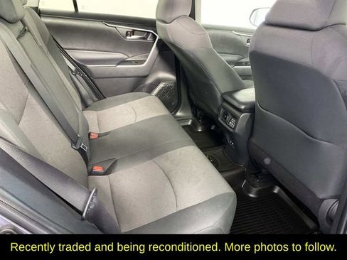 Used 2024 Toyota RAV4 XLE AWD/4WD image 12