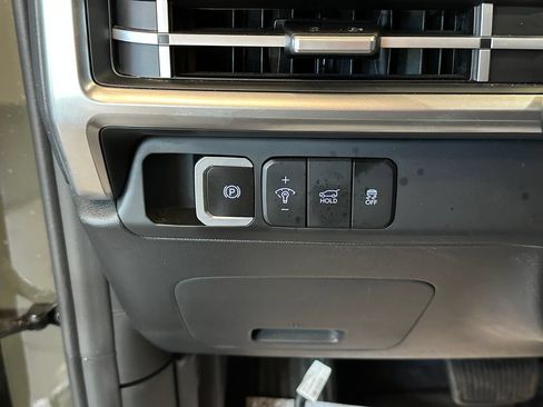 Used 2024 Hyundai Santa Fe SEL AWD/4WD image 18