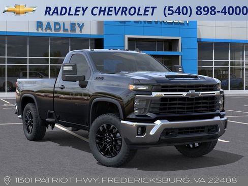 New 2026 Chevrolet Silverado 2500 LT image 7