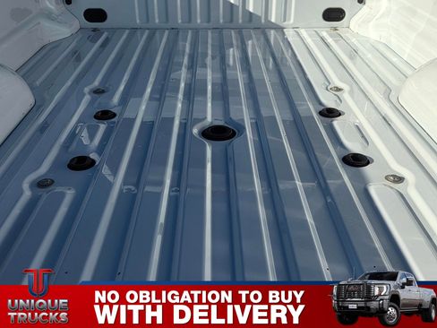 Used 2024 Ford F350 Lariat w/ Lariat Ultimate Package image 9