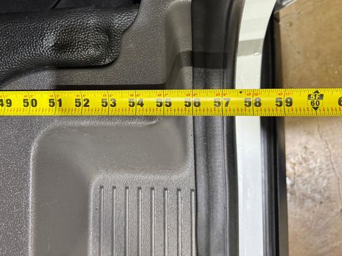 Used 2020 Ford Transit Connect XLT image 39