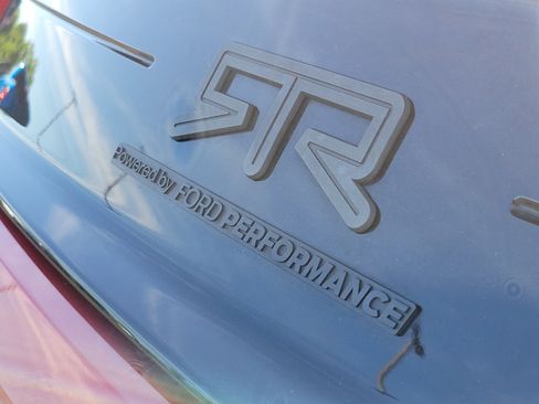 Used 2019 Ford Mustang GT Premium w/ GT Performance Package RWD image 13