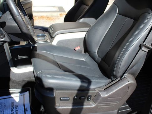 Used 2014 Ford F150 FX4 w/ Equipment Group 402A Luxury image 22