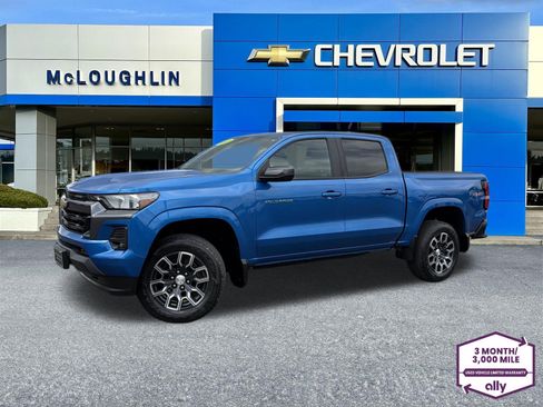 Used 2023 Chevrolet Colorado LT w/ LT Convenience Package II AWD/4WD image 1