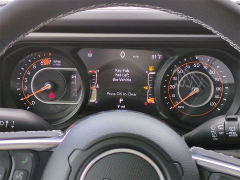 New 2025 Jeep Wrangler Sahara w/ Safety Group image 28