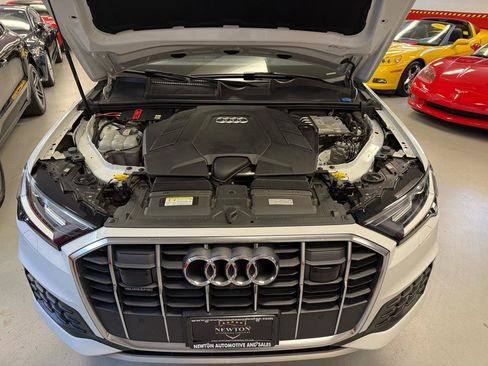 Used 2022 Audi Q7 3.0T Premium Plus w/ Premium Plus Package AWD/4WD image 25