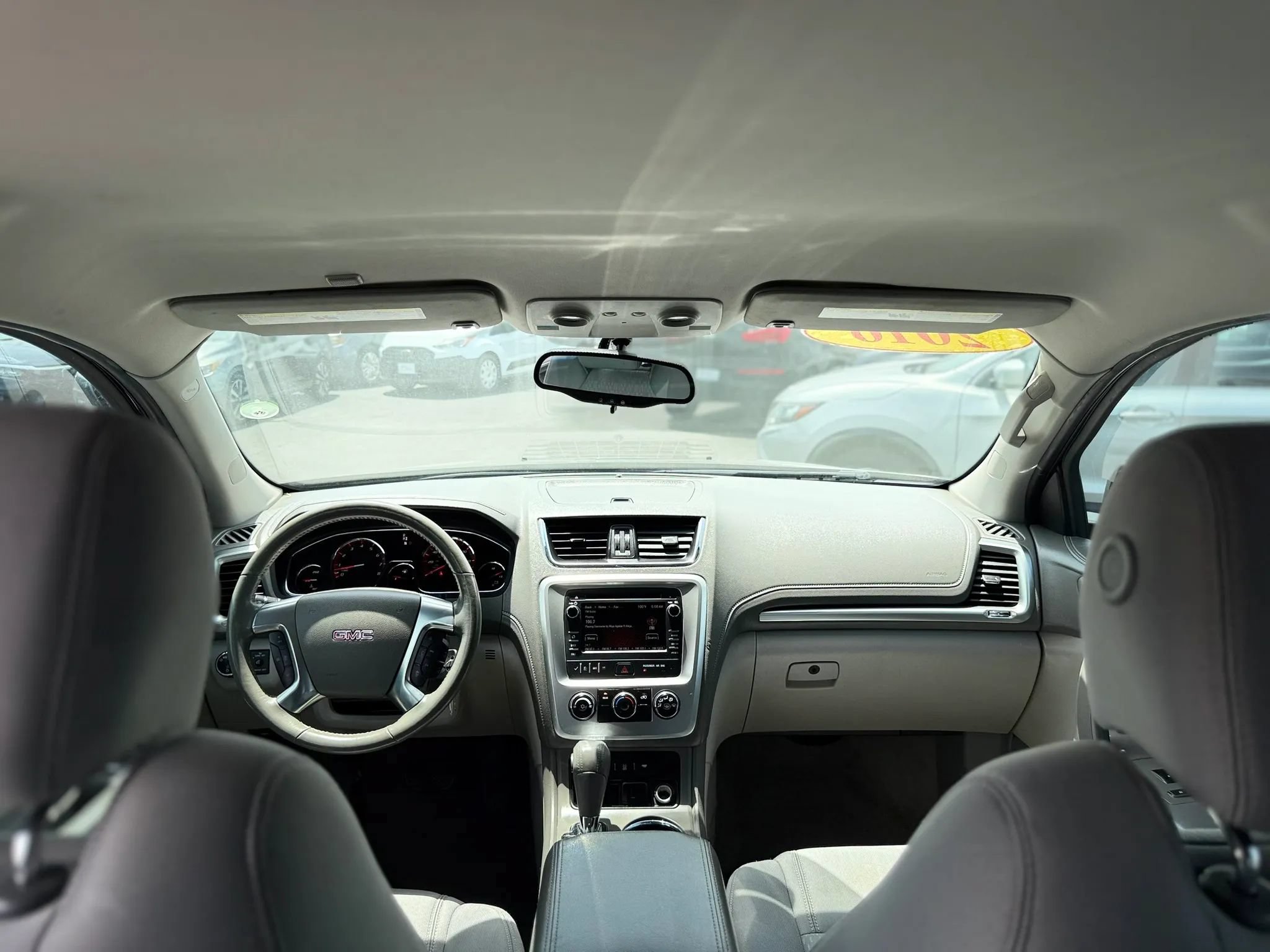 Used 2016 GMC Acadia SLE FWD image 26