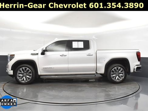 Used 2023 GMC Sierra 1500 Denali w/ Denali Reserve Package image 4