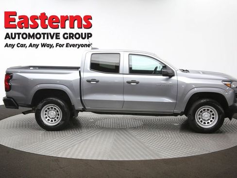 Used 2023 Chevrolet Colorado W/T RWD image 43