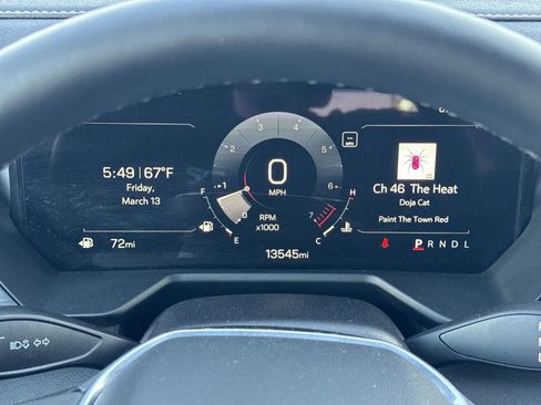 Used 2025 GMC Acadia Elevation image 21