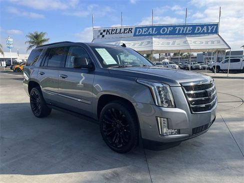Used 2020 Cadillac Escalade Premium Luxury w/ LPO, Radiant Package image 2