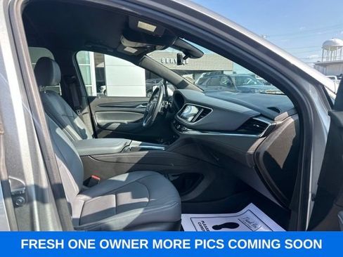 Used 2023 Buick Enclave Premium FWD image 7