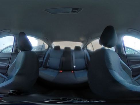 Used 2025 Nissan Versa SV image 40