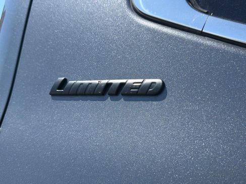 Used 2023 Toyota Tundra Limited AWD/4WD image 15